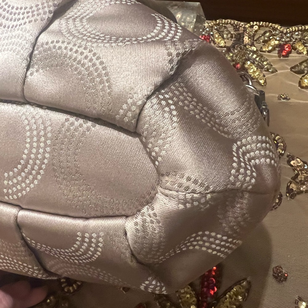 EUC Coach Madison Op Art Shoulder Bag w/charms tan/champagne gold in color - Picture 4 of 15